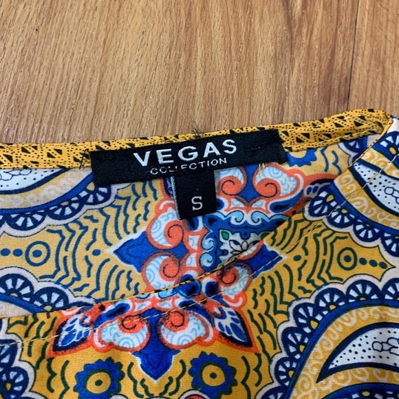 Vegas Collection Boho Paisley Print Satin Dress - Picture 6 of 11